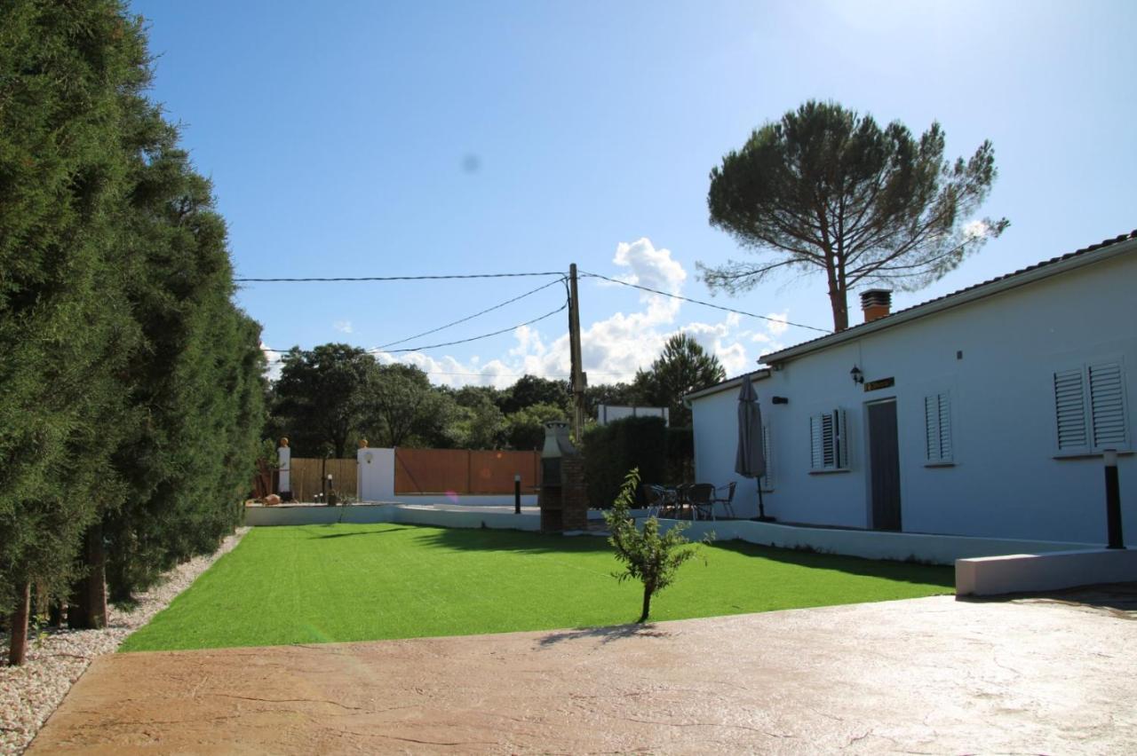 Alojamientos Rurales La Codosera Exteriér fotografie